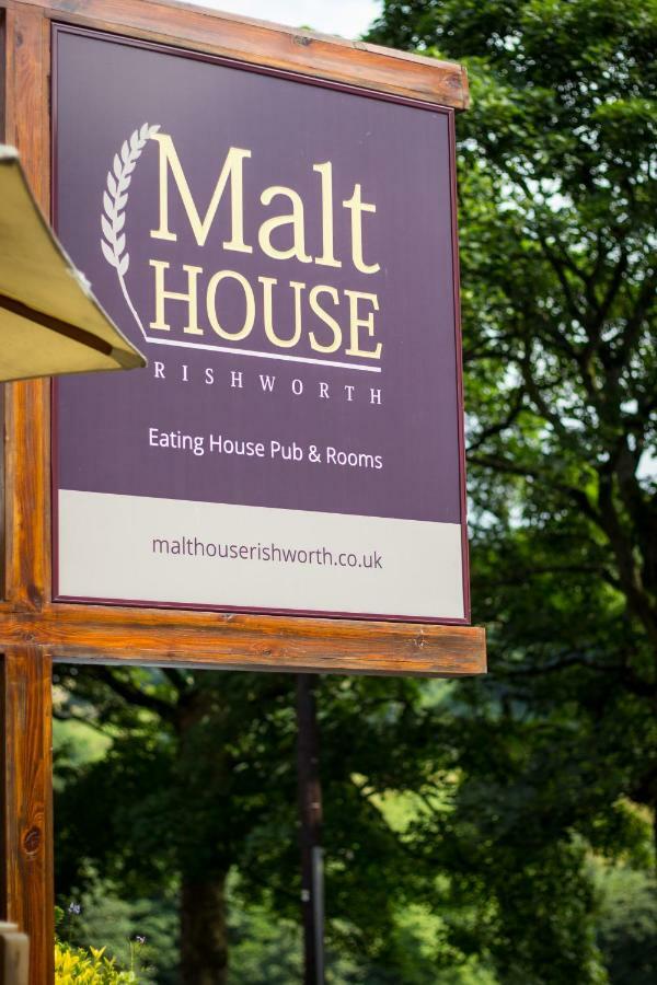 Bed and Breakfast The Malthouse à Rishworth Extérieur photo
